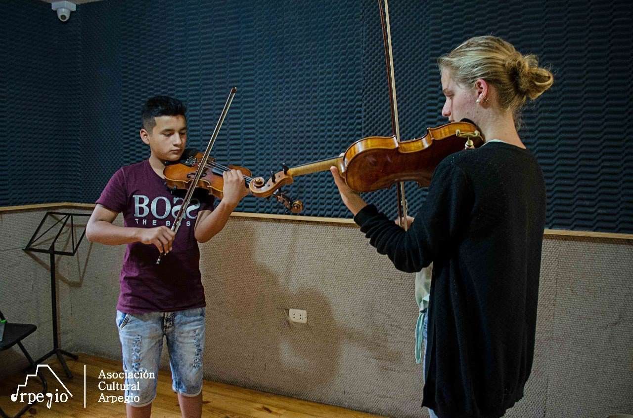 Inicio de clases Arpegio Per&uacute;- Abril 2018