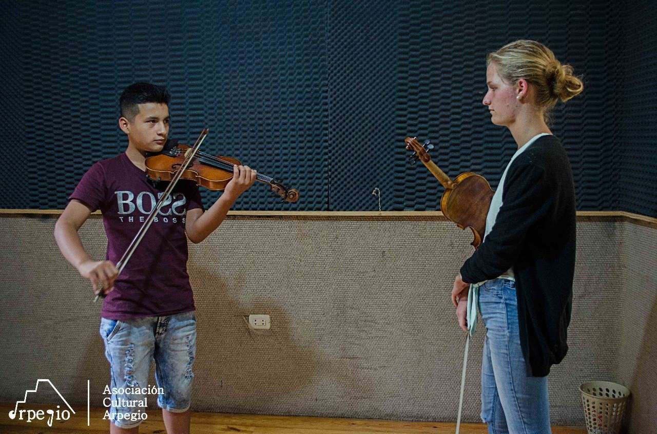 Inicio de clases Arpegio Per&uacute;- Abril 2018