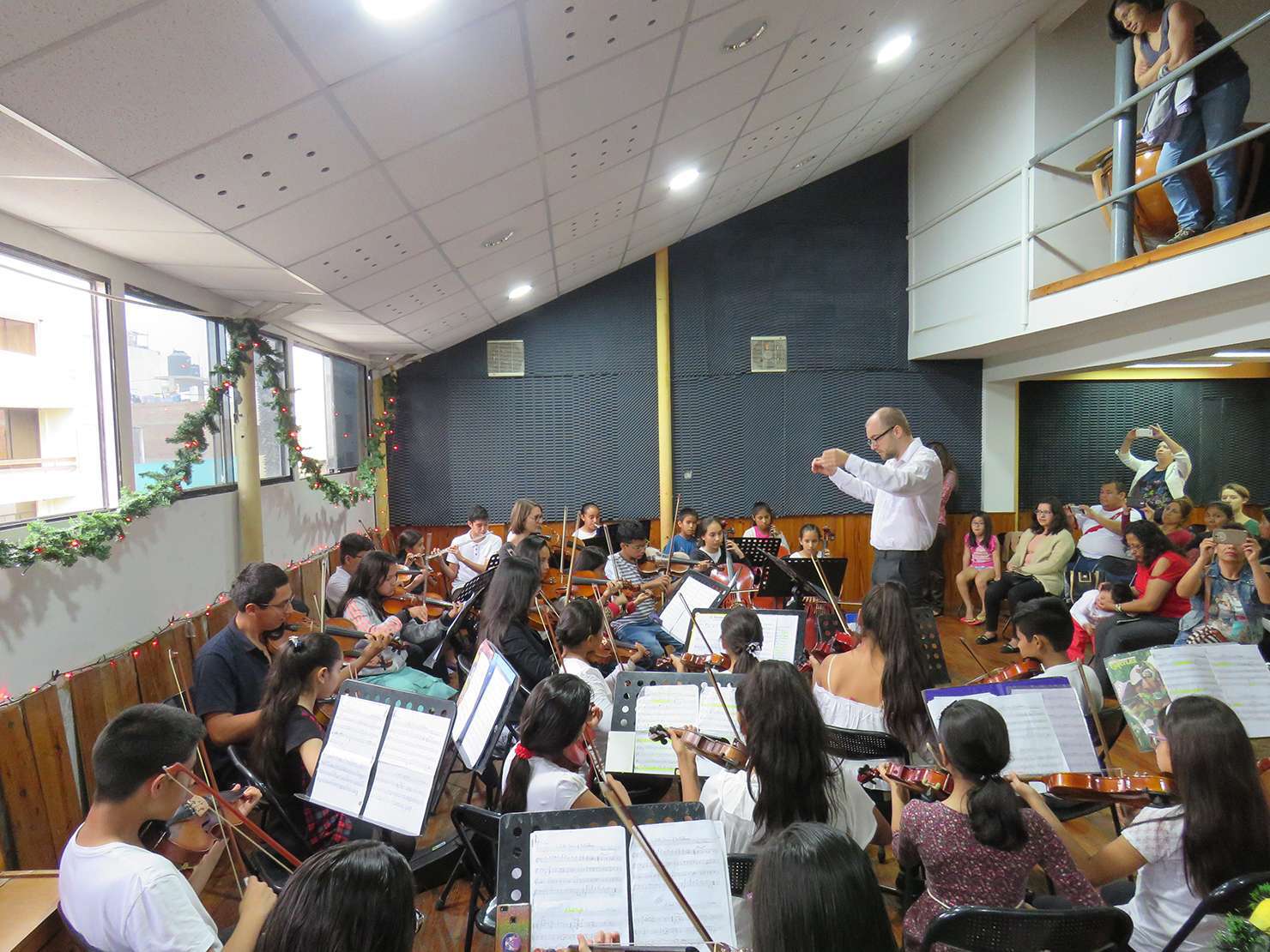 Recital Orquesta de Tierra - Arpegio Per&uacute;