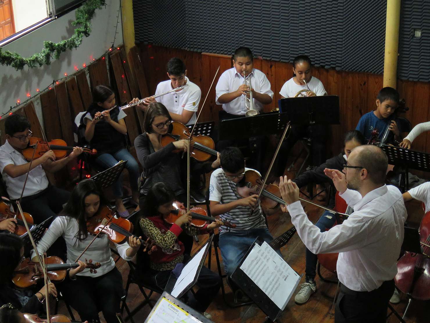 Recital Orquesta de Tierra - Arpegio Per&uacute;