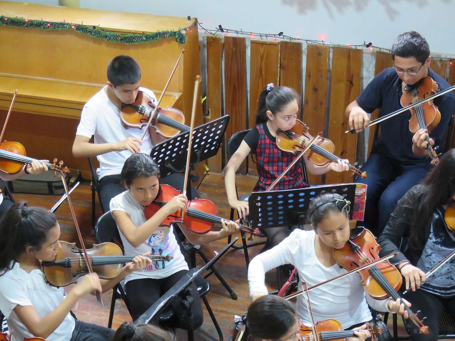 Recital Orquesta de Tierra - Arpegio Per&uacute;