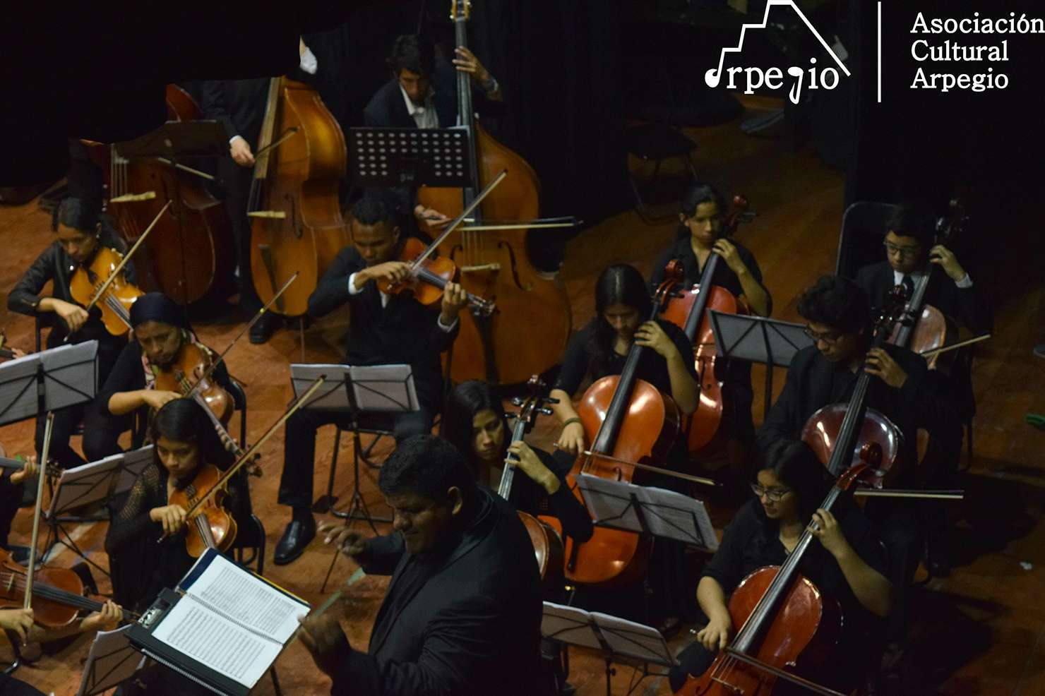 Concierto de Fin de a&ntilde;o Arpegio Per&uacute;